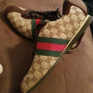 Men Gucci shoes